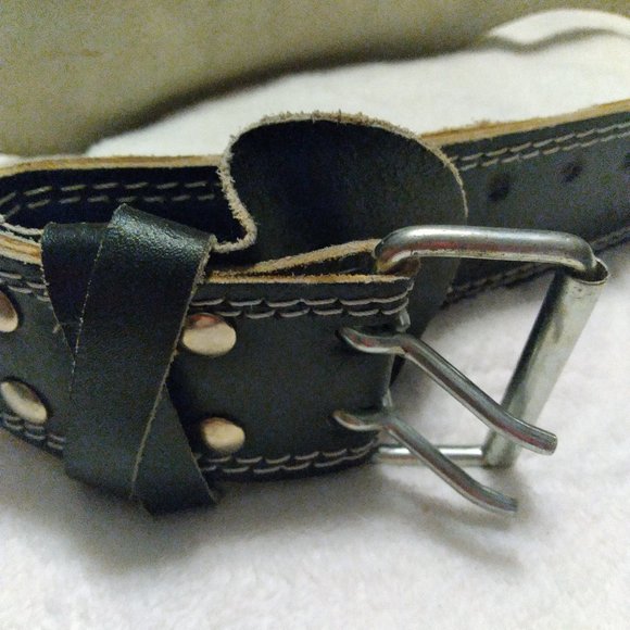 VALEO 6" Padded Contoured Weightlifting Belt - Picture 6 of 7